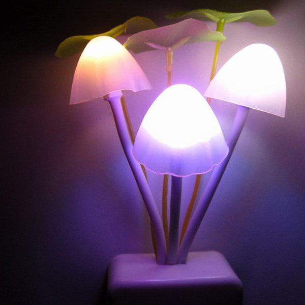 Novelty Mushroom Fungus Night Light EU & US Plug Light Sensor 220V 3 LED Colorful Mushroom Lamp Led Night Lights T0612 P0.4